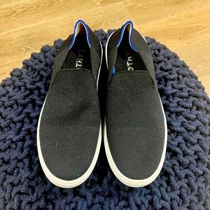 Rothy’s black sneaker
